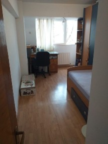 De vânzare apartament 3 camere.