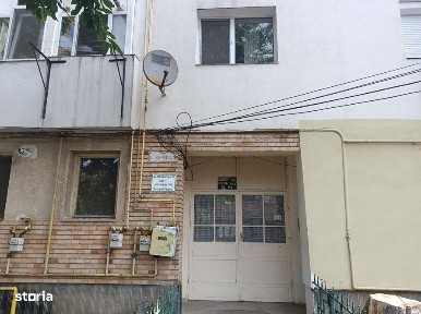 Campina - strada Maramures, Garsoniera 28 mp - parter