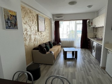Inchiriez 1 Apartamente Zona Summerland, utilat complet