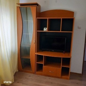 Inchiriez apartament