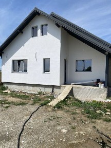 Casa de vanzare Letea Veche sau schimb cu apartament + diferenta
