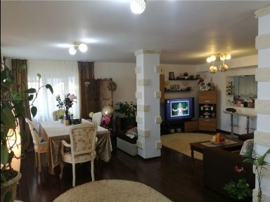 Imobil vânzare Casa/Vila 5 camere+terasa+garaj,Teren 650.Buc/Bragadiru