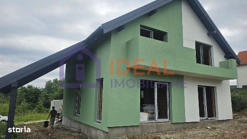 Casa Individuala cu 5 camere si 500 mp de curte, in Selimbar