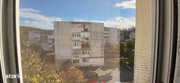 Garsoniera de vanzare Plopeni strada Tineretului