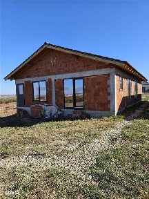 Reco Casa in Paleu cu Toate Utilitatile