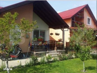 Casa de vanzare in Ernei