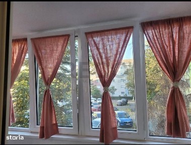 RECO Apartament 3 camere decomandat