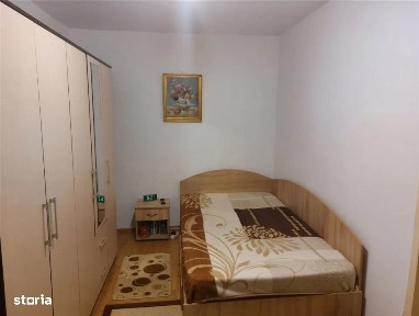 Apartament 3 camere, Dambu Pietros