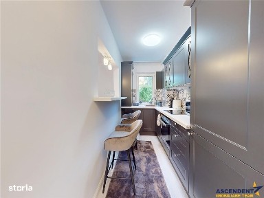 LIVE!Eleganta si simplitate - Centrul Civic, renovat complet, etaj int