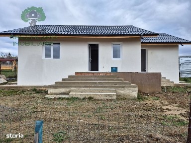 CASA PARTER 3 camere, 94mp, teren 500mp, CIUREA, incalz. pardoseala