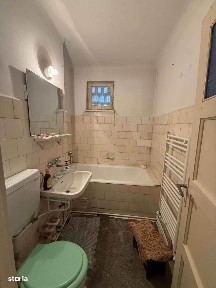 De vânzare apartament 2 camere ZONA CENTRALA