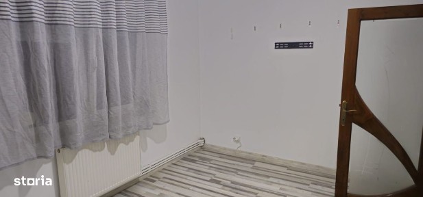 De inchiriat - Apartament 3 camere, 85 mp, partial mobilat