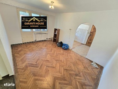 Independentei, apartament cu 2 camere, semidecomandat, 55 000€ neg.