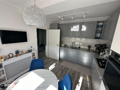 Casa tip duplex, zona Dealul Lempes, Sanpetru