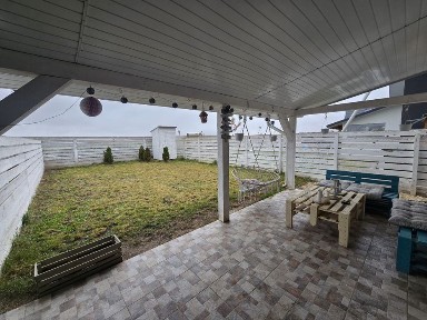 Casa tip duplex cartier izvor