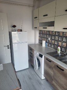 Militari padure garsoniera de vanzare