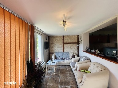 Casă tip duplex de vânzare în Sibiu - 120 mp utili, teren 403 mp