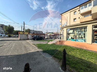 Afacere de vanzare sau de inchiriat + Spatiu in centrul orasului
