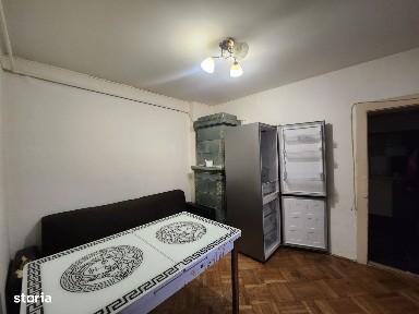 Strada Sfanta Vineri, Calea Bucuresti, Pitesti, Arges