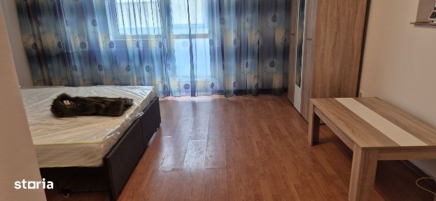 Stadion / Str. Primaverii - Garsoniera Decomandata Centrala Gaze