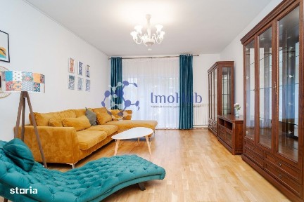 Cladire de vanzare potrivita pentru birouri