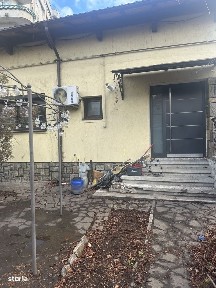 Campina - ultracentral - casa - teren 330mp - 230000 Euro