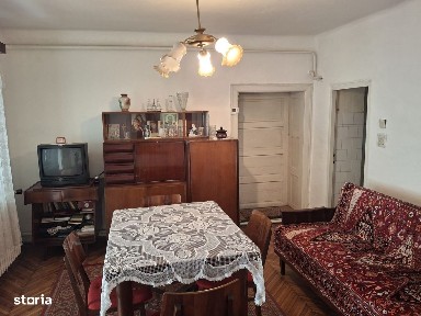 Casa de vanzare in Baciu.