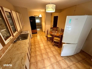 Ofer spre închiriere Apartament 3 camere / Carpati 2