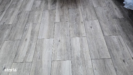 Vand spatiu comercial in Deva, zona 1 Decembrie (Ultracentral), 46 mp