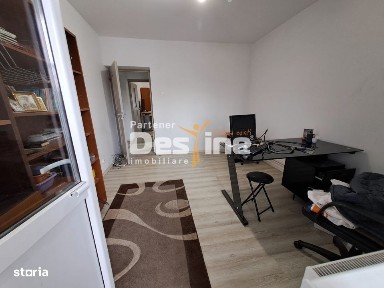 Apartament 3 camere, decomandat, Valea Lupului, 88.900 euro