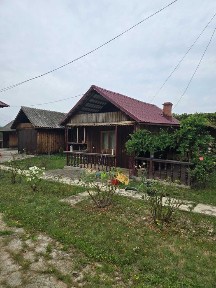 Traieste langa natura ! Casa cu gradina mare !