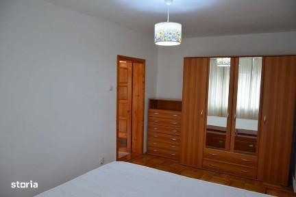 apartament de inchiriat