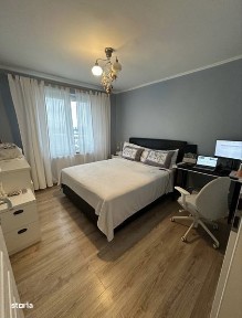 Vanzare apartament 3 camere Crangasi (parc)