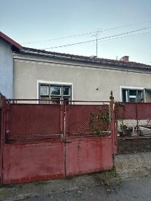 Vand casa in grigorescu.