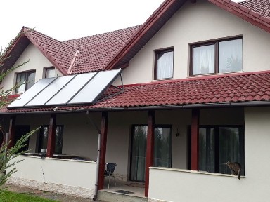 Casă tip duplex de vânzare