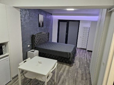 Studio de vanzare, Mamaia-Nord. 50 m de plaja