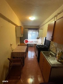 Garsonieră de vânzare mobilată & utilată Decomandat