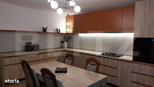 Proprietate unica langa Arhiescopi Targoviste - 2 case, teren genero