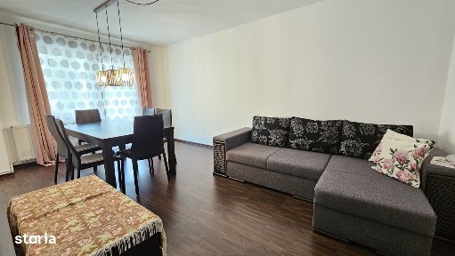 Apartament 2 camere Racadau renovat,etajul 3,liber,123900 Euro neg