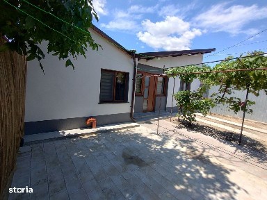 Casă de închiriat!