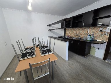 Sagului- Liviu Rebreanu- Casa 200 mp-curte si parcare