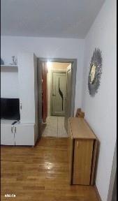 3 camere Centru pret 82000 euro