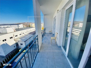Ap cu 2 camere si balcon mare, etaj 3\/4, City Residence