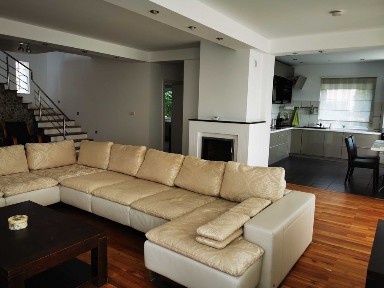 Casa zona Hotel Premier din strada Donath, cartier Grigorescu