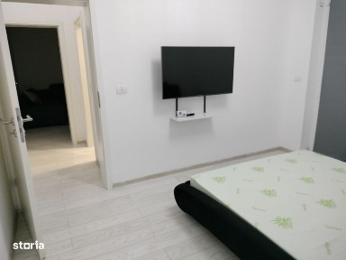 Inchiriez apartament cu 2 camere decomandat