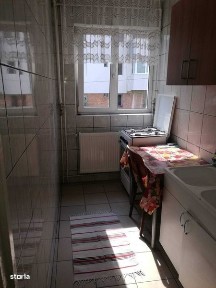 Vand Apartament 2 camere-Mihai Bravu Ploiesti-Zona Piata