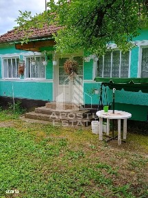 Casa batraneasca de vanzare, 4 camere, in Hunedoara, sat Micanesti