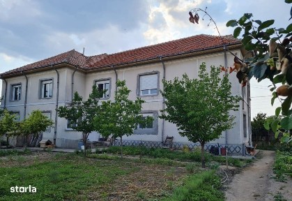 Casa, 740 mp, teren 1300 mp, zona Brestei