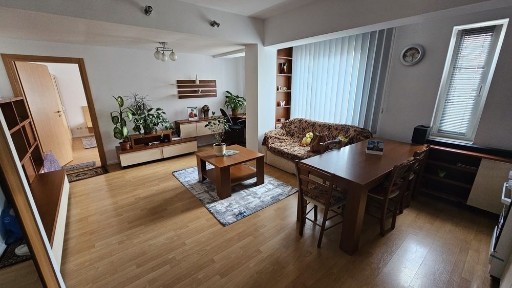 Închiriere apartament 2 camere, zona centrala.