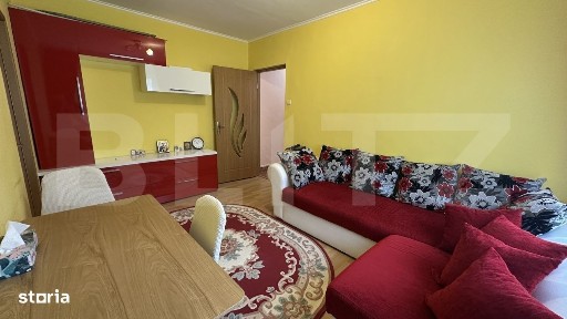 Apartament semidecomandat cu 2 camere, etajul 1, zona Nufarul